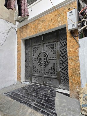 chdv kim mã gần phố 7 tầng thang máy doanh thu khủng vị trí: ngõ phố kim mã, cách mặt phố