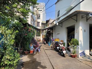 cần tiền bán rẻ nhà hồng bàng p1 quận 11 giá 5 tỷ (tl nhẹ)