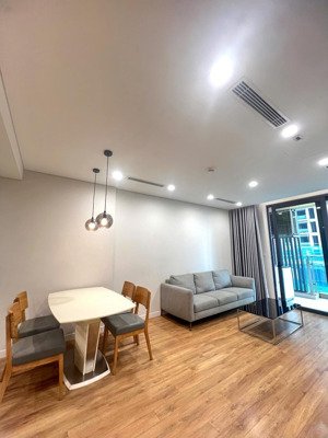 6ty8 căn 2 ngủ the legend 109 nguyễn tuân (hàng độc quyền)