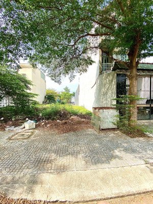 bán lô đất 80m2 cách mặt tiền trần văn giàu chỉ 700m tiện ích đầy đủ