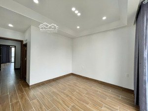 siêu phẩm nhà 2 mặt tiền 5 tầng thang máy đường rộng - lê chân