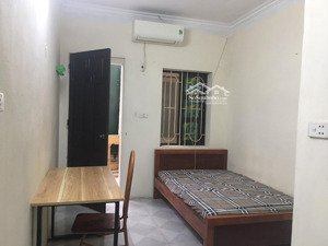 phòng full đồ, thang máy, điều hòa, dt 17 m2 tại đường lê trọng tấn, thanh xuân. lh: 