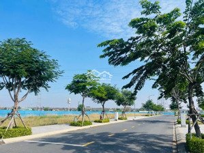 đất nền sổ hồng riêng đường nguyễn hữu trí. 100m2 giá 2.5 tỷ. lh: 