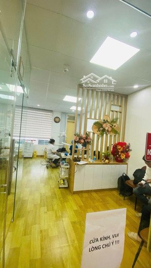 mặt phố hoàng ngân 68m2 mt 5,5m giá hơn 24 tỷ phù hợp xây toàn cực đẹp