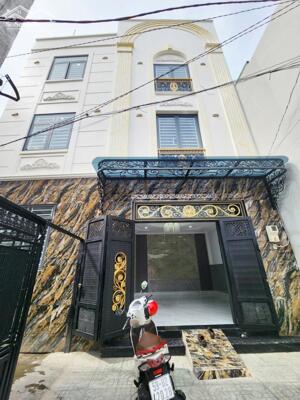 bán nhà gần chợ tân hương - 54m2-5 phòng ngủ-1 trệt-2 lầu-gọi cho em xem nhà