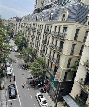 căn shophouse mặt phố nguyễn thanh bình. anh giai e cần chuyển nhượng gấp (giá tốt)