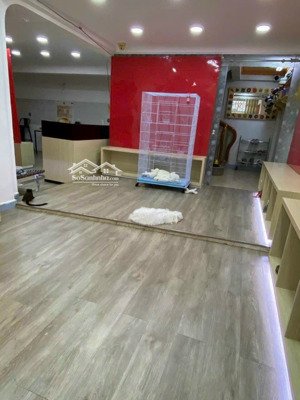 góc mặt tiền hồ văn huê q. pn, khu áo cưới, văn phòng, dt ngang 6x13m, hẻm hông rộng
