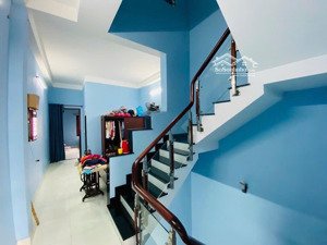 bán nhà hẻm xe hơi linh tây thủ đức