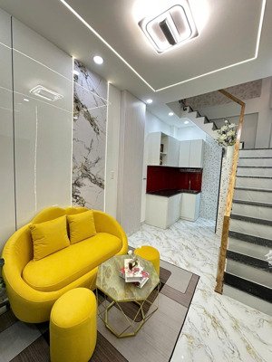 nhà mới hẻm 8m xe hơi đua khu hồ thị kỷ quá hiếm nhỉnh 4 tỷ