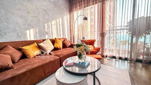 tôi chính chủ bán brg lê văn lương 3pn đông nam giá 12 tỷ - sẵn slot hầm. lh: 