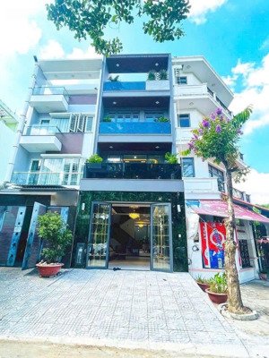 cô hoa cần bán gấp căn nhà đường đặng hữu phổ, quận 2. giá 6tỷ680/ 81,6m2 - 1 trệt 2 lầu 3pn, 4wc.