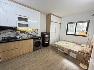 bán chdv ccmini , đình thôn , 7 tầng, 50m ,12phòng , dt 60tr/th, ngõ thông rộng ba gác, 50m ra ôto