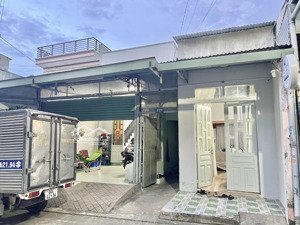 gấp gấp mua đất tặng nhà cấp 4 mới sửa sang khang trang, dãy trọ thu nhập ổn định 10-12tr / tháng.