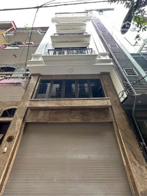 chính chủ cần bán gấp nhà 7 tầng thang máy hoàng quốc việt-65m-mt5.2m-25.2tỷ-phân lô-ô tô vào nhà
