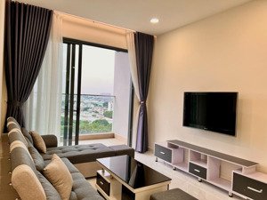 căn hộ retreat 3pn full nội thất centery - celadon city. giá cho thuê 28tr/tháng