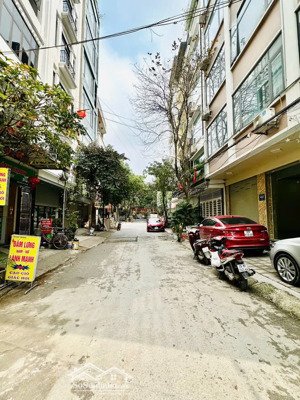 phải nhanh! trần bình, cầu giấy-phân lô ô tô đỗ cửa-ngõ nông rộng-40m2 6 tầng mt 5m-chỉ 12.x tỷ