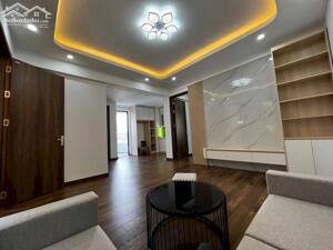 Bán CHCC mặt phố Đại Kim 62m2 đủ tiện ích ở ngay 2PN 2VS 3.98 tỷ