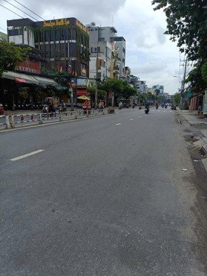 bán nhà góc 2 mặt tiền đường nguyễn văn khối, gò vấp. ngay cv làng hoa, vị trí đắc địa, 10*19m, 5tấ