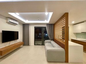 duy nhất 1 căn 2pn chung cư kosmo view trực diện hồ tây cần bán nhanh
