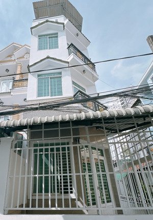 nhà mới đẹp lô góc 2mặt tiền- huỳnh tấn phát-cạnh phú mỹ hưng-70m2-4 tầng- nhỉnh 6.5tỷ(tl)