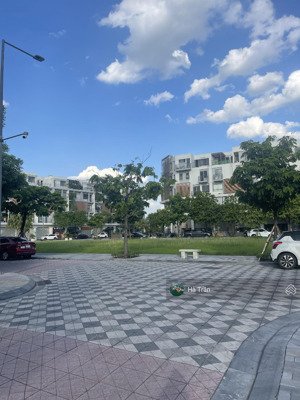 phân lô dịch vụ view vườn hoa mỗ lao - hà đông cực hiếm dt:50m x 5t đẹp lung linh giá tốt nhất khu