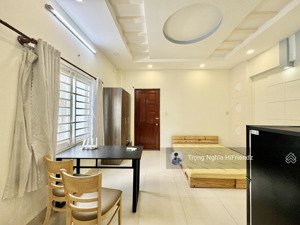 cho thuê phòng cửa sổ trời full nội thất ngay emart phan huy ích - phường 12 - gò vấp