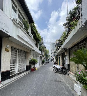 giá tốt - vị trí đẹp - hxh - khu phổ quang - dt 64m2(4.2x15) 13.69 tỷ
