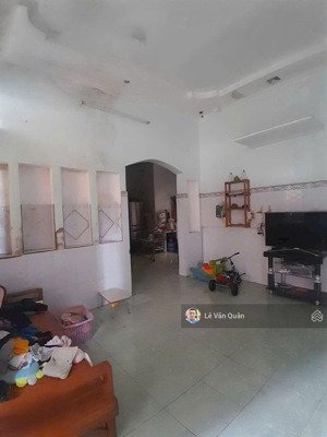 bán rẻ nhà hẻm nguyễn du dĩ an