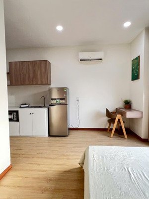cho thuê căn hộ dịch vụ - thảo điền q2 - nhà mới - giờ giấc tự do - 8tr/tháng