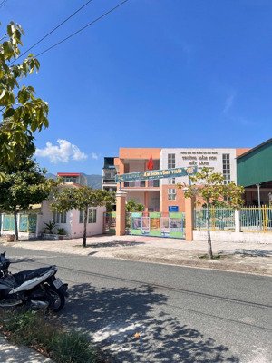 bán lô đất tdc đất lành đường 13m đối diện trường mầm non chỉ 2 tỷ 900