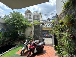 bán nhà tân hương tân phú-dt hiếm 162m2(7,6 x 20)-4 tầng-7 pngủ- hẻm nhựa 6m-giá cực tốt 17,8 tỷ