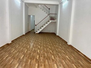 bán nhà 2 tầng mặt tiền nguyễn đình chiểu, nha trang, cạnh đại học nha trang, giá tốt