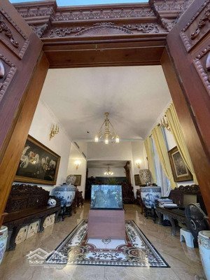 nhà đẹp phố tân mai - đền lừ - 95m2 x 5t mặt tiền 5.5m - giá 24.5 tỷ - gara ở sướng