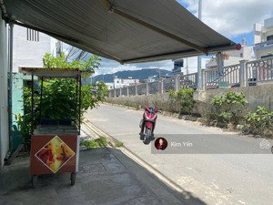 bán đất siêu hiếm mặt tiền phong châu ngay cầu , đường 5m, sát các đại đô thị lớn tp nha trang
