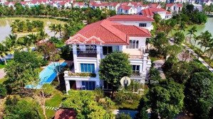 cần bán biệt thự vinhomes riverside - đường hoa sữa - lô góc - diện tích 640m2 - giá thoả thuận