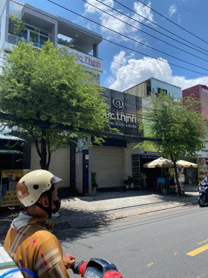 nhà mặt tiền kinh doanh nguyễn văn quá 6 tầng 80m2 đang cho thuê trệt 18 triệu/ tháng