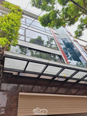 mặt phố bạch thái bưởi thang máy nhập khẩu vỉa hè ô tô tránh thoáng sau kinh doanh đỉnh