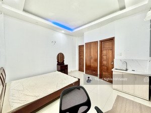 cho thuê phòng nội thất cơ bản đường hoàng bật đạt - phường 15 - tân bình