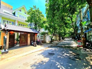 biệt thự khu đô thị văn quán hà đông kinh doanh ô tô tránh gần hồ 215m nhỉnh 40 tỷ