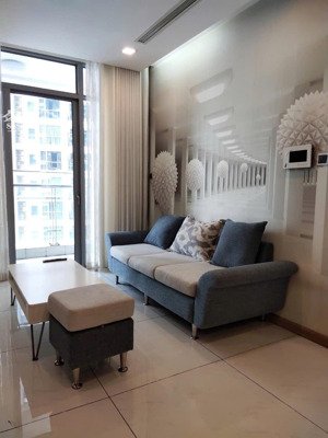 cho thuê căn hộ 2 phòng ngủ vinhomes central park ,diện tích lớn 88m2 giá chỉ 20 triệu /tháng
