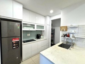 cho thuê căn hộ midori the view 2pn,2wc giá 10.5 triệu -tp mới bình dương
