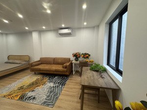 cho thuê căn hộ 1 ngủ diện tích 50m2 đủ đồ tại hồ văn chương, đống đa giá 10 triệu/ tháng