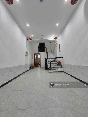 chung cư mini 6 tầng, 7pn, trương định, ngõ thông, cách phố 50m thuê 25tr/tháng, giá 9,5 tỷ