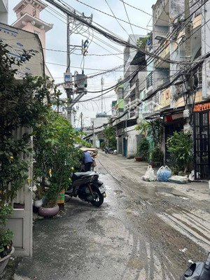 bán nhà hiếm h3g llq 2 tầng 21m2 2x