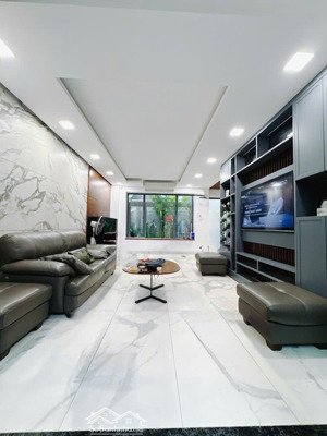 dinh thự sang trọng bậc nhất nguyễn thông q3 91m 6 tầng full nội thất ý 28 tỷ x
