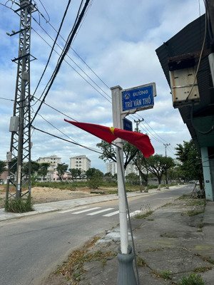 bán đất tặng nhà 2mt trừ văn thô .146m2 . cẩm lệ -đà nẳng