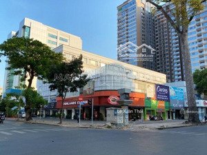 bán nhà nguyễn đình chiểu q1, 130m2 x 5 tầng thang máy, 2 mặt thoáng, cho thuê cao. nhỉnh 300tr/m2