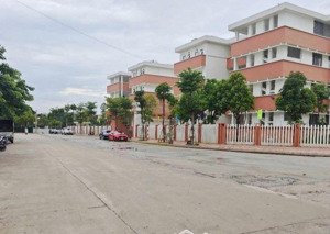 bán mảnh đất vạn phúc, thanh trì, 56m2, gần bãi đậu xe ô tô tránh, giá 2,3 tỷ