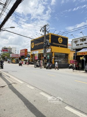 chủ gửi lô góc 2 mặt tiền - gần ngay ubnd - dường 7. phường long trường. q9