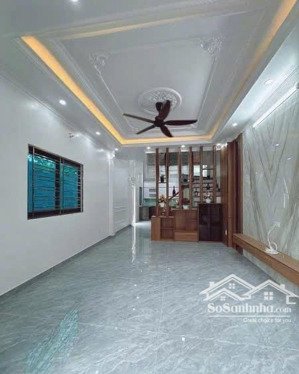 45m ô tô đỗ cực gần 4 tỷ hơn tả thanh oai nhà cực đẹp thiết kê hai thoáng trung tâm xã tả thanh oai